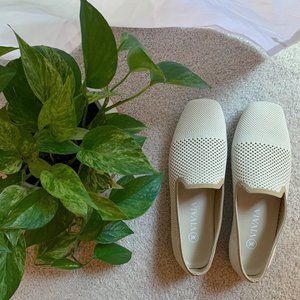 Vivaia Reva Loafers in Cream Ivory